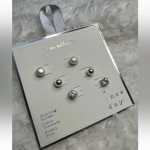 a new day Silver and Pearl Earrings Set